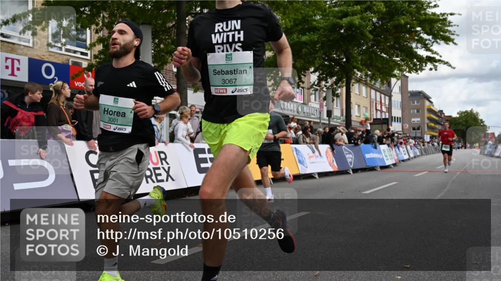 20.09.2026 - PSD Bank Halbmarathon J. Mangold http://msf.ph/oto/10510256 20.09.2026 11:35:05 Ziel 1050, 1377, 1673, 1708, 3001, 3067 meine-sportfotos.de