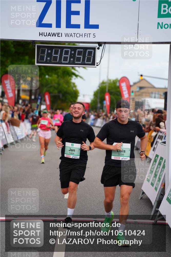 20.09.2026 - PSD Bank Halbmarathon LAZAROV Photography http://msf.ph/oto/10510424 20.09.2026 11:48:50 Ziel 1464, 2311, 2552, 2571, 3298, 3635, 3761, 4627 meine-sportfotos.de