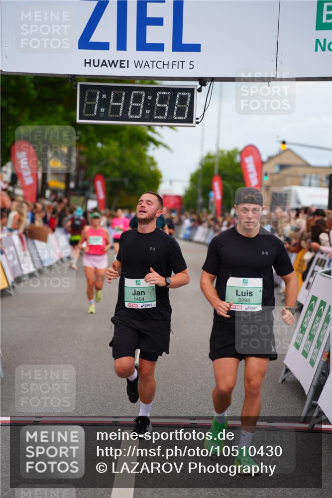 20.09.2026 - PSD Bank Halbmarathon LAZAROV Photography http://msf.ph/oto/10510430 20.09.2026 11:48:50 Ziel 1464, 2311, 2552, 2571, 3298, 3635, 3761, 4627 meine-sportfotos.de