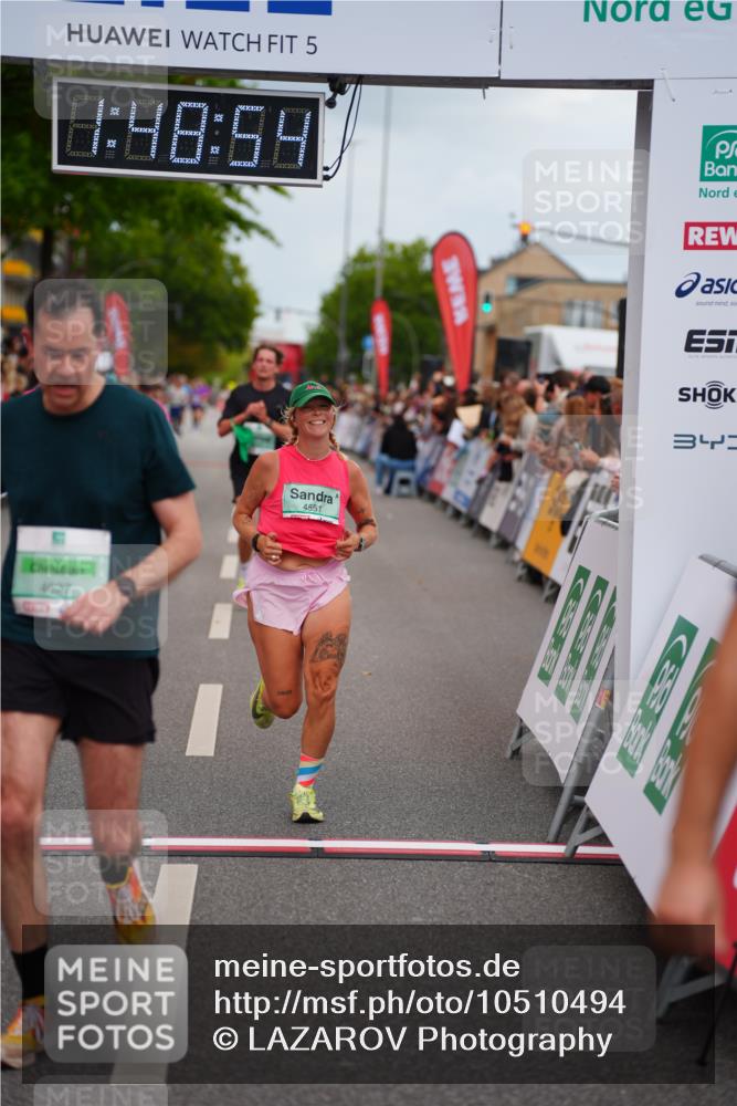20.09.2026 - PSD Bank Halbmarathon LAZAROV Photography http://msf.ph/oto/10510494 20.09.2026 11:48:53 Ziel 1464, 1559, 3298, 3761, 3797, 4627 meine-sportfotos.de