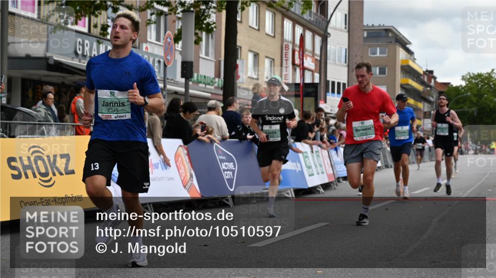 20.09.2026 - PSD Bank Halbmarathon J. Mangold http://msf.ph/oto/10510597 20.09.2026 11:35:55 Ziel 1105, 1739, 1781, 2056, 2349, 2848, 3176, 4500 meine-sportfotos.de