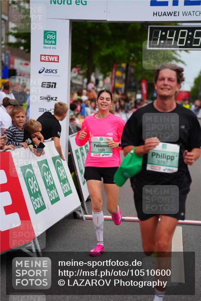 20.09.2026 - PSD Bank Halbmarathon LAZAROV Photography http://msf.ph/oto/10510600 20.09.2026 11:48:57 Ziel 1464, 1559, 3298, 3797, 4627 meine-sportfotos.de