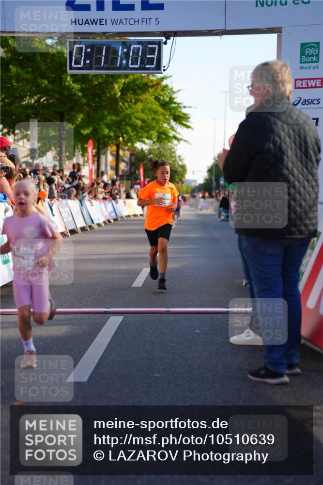 20.09.2026 - PSD Bank Halbmarathon LAZAROV Photography http://msf.ph/oto/10510639 20.09.2026 10:30:27 Laufen 5, 0, 44, 03, 7 meine-sportfotos.de