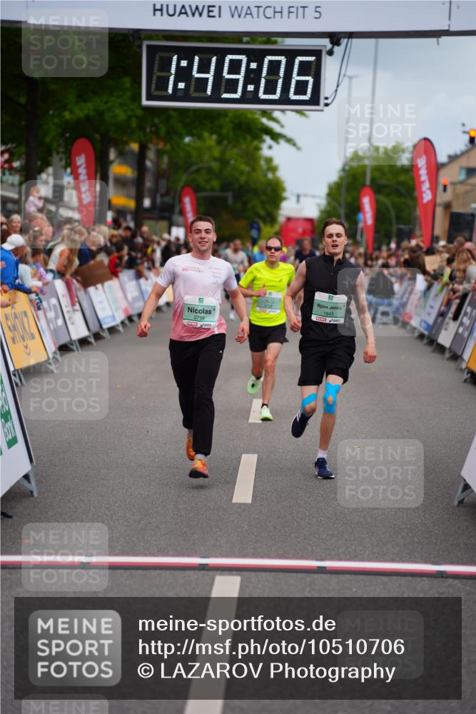 20.09.2026 - PSD Bank Halbmarathon LAZAROV Photography http://msf.ph/oto/10510706 20.09.2026 11:49:05 Ziel 1559, 1845, 2799, 4756 meine-sportfotos.de