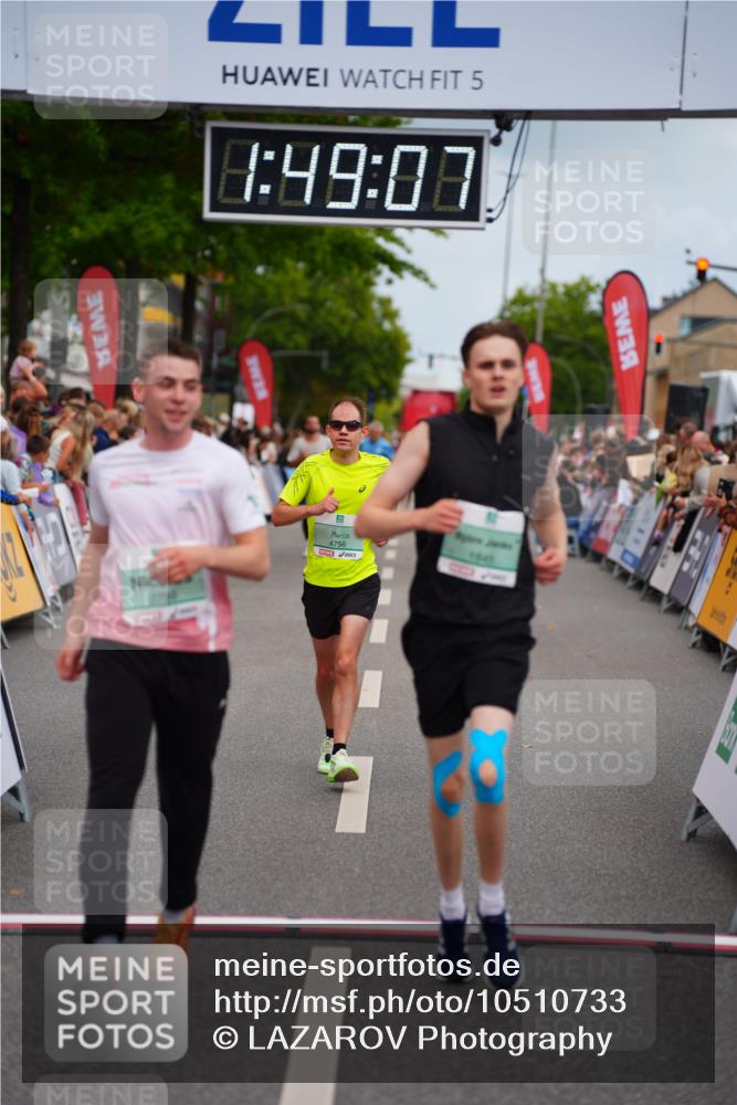 20.09.2026 - PSD Bank Halbmarathon LAZAROV Photography http://msf.ph/oto/10510733 20.09.2026 11:49:06 Ziel 1845, 2799, 4756 meine-sportfotos.de