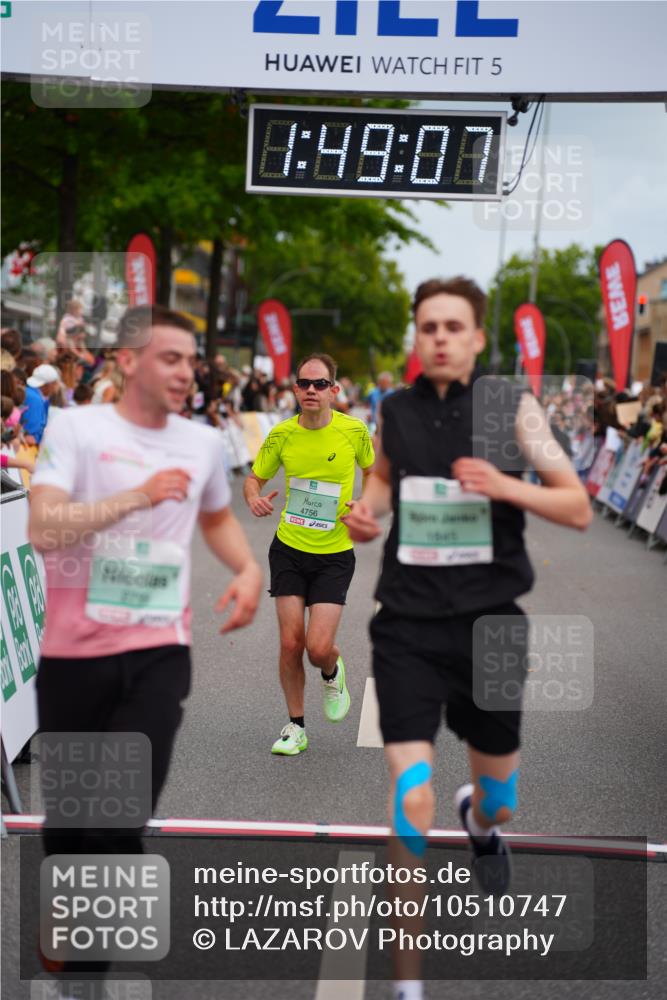 20.09.2026 - PSD Bank Halbmarathon LAZAROV Photography http://msf.ph/oto/10510747 20.09.2026 11:49:07 Ziel 1845, 2799, 4756 meine-sportfotos.de