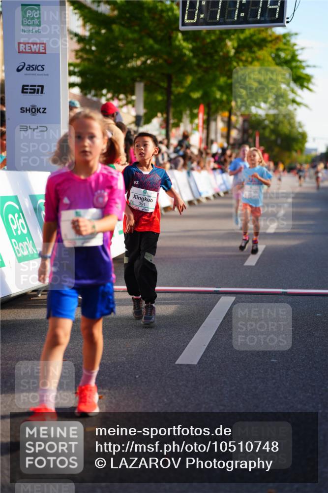 20.09.2026 - PSD Bank Halbmarathon LAZAROV Photography http://msf.ph/oto/10510748 20.09.2026 10:30:39 Laufen 340, 391 meine-sportfotos.de