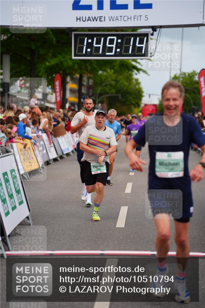 20.09.2026 - PSD Bank Halbmarathon LAZAROV Photography http://msf.ph/oto/10510794 20.09.2026 11:49:14 Ziel 1845, 2420, 2799, 4150, 4154, 4208, 4686, 4756 meine-sportfotos.de