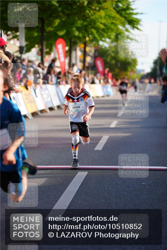 20.09.2026 - PSD Bank Halbmarathon LAZAROV Photography http://msf.ph/oto/10510852 20.09.2026 10:30:51 Laufen 149 meine-sportfotos.de