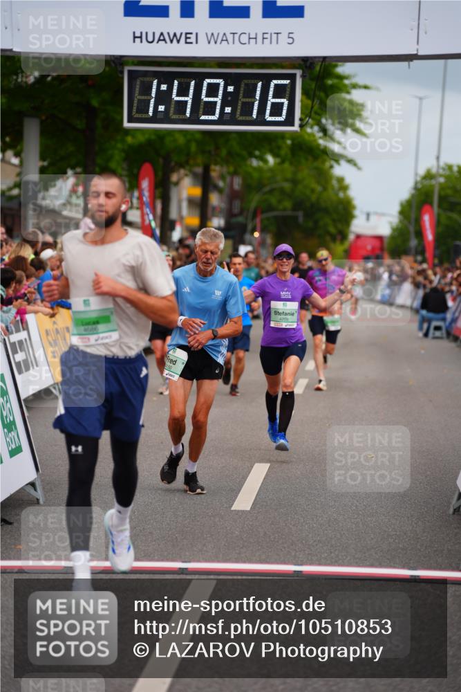 20.09.2026 - PSD Bank Halbmarathon LAZAROV Photography http://msf.ph/oto/10510853 20.09.2026 11:49:16 Ziel 1224, 2420, 4150, 4154, 4208, 4685, 4686, 4756 meine-sportfotos.de