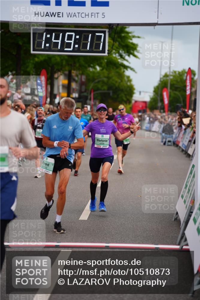 20.09.2026 - PSD Bank Halbmarathon LAZAROV Photography http://msf.ph/oto/10510873 20.09.2026 11:49:16 Ziel 1224, 2420, 4150, 4154, 4208, 4685, 4686, 4756 meine-sportfotos.de