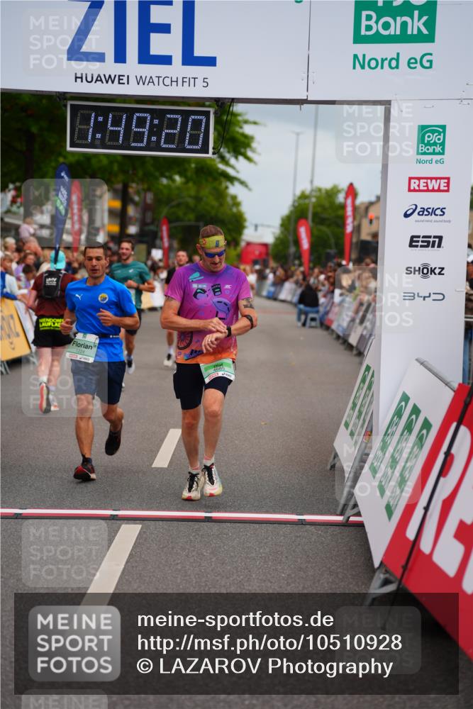 20.09.2026 - PSD Bank Halbmarathon LAZAROV Photography http://msf.ph/oto/10510928 20.09.2026 11:49:19 Ziel 1224, 1577, 2420, 3750, 4150, 4154, 4208, 4685, 4686 meine-sportfotos.de
