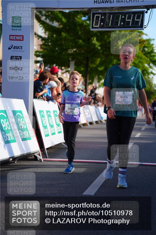 20.09.2026 - PSD Bank Halbmarathon LAZAROV Photography http://msf.ph/oto/10510978 20.09.2026 10:31:08 Laufen 0, 40, 44, 435, 388 meine-sportfotos.de