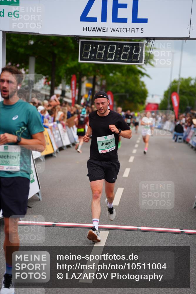 20.09.2026 - PSD Bank Halbmarathon LAZAROV Photography http://msf.ph/oto/10511004 20.09.2026 11:49:23 Ziel 1224, 1577, 2420, 3750, 4150, 4208, 4685, 4686 meine-sportfotos.de