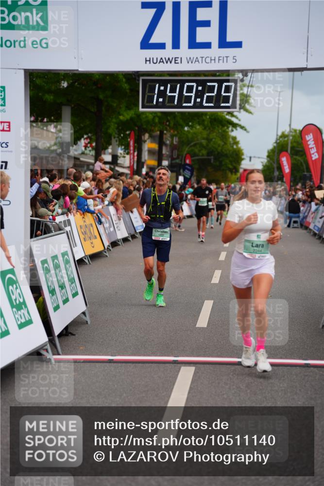 20.09.2026 - PSD Bank Halbmarathon LAZAROV Photography http://msf.ph/oto/10511140 20.09.2026 11:49:28 Ziel 1224, 1233, 1577, 2344, 3750 meine-sportfotos.de