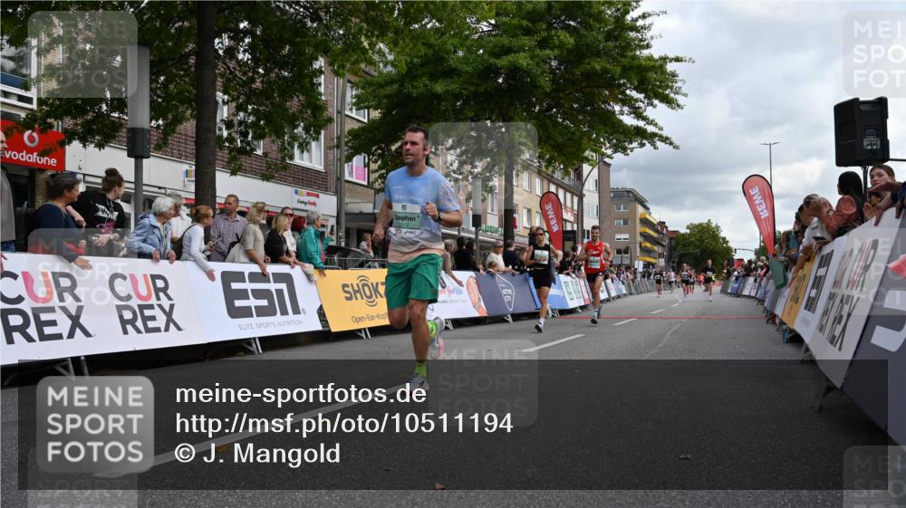 20.09.2026 - PSD Bank Halbmarathon J. Mangold http://msf.ph/oto/10511194 20.09.2026 11:37:20 Ziel 1676, 1944, 2735, 3295, 3312, 3629, 4132 meine-sportfotos.de