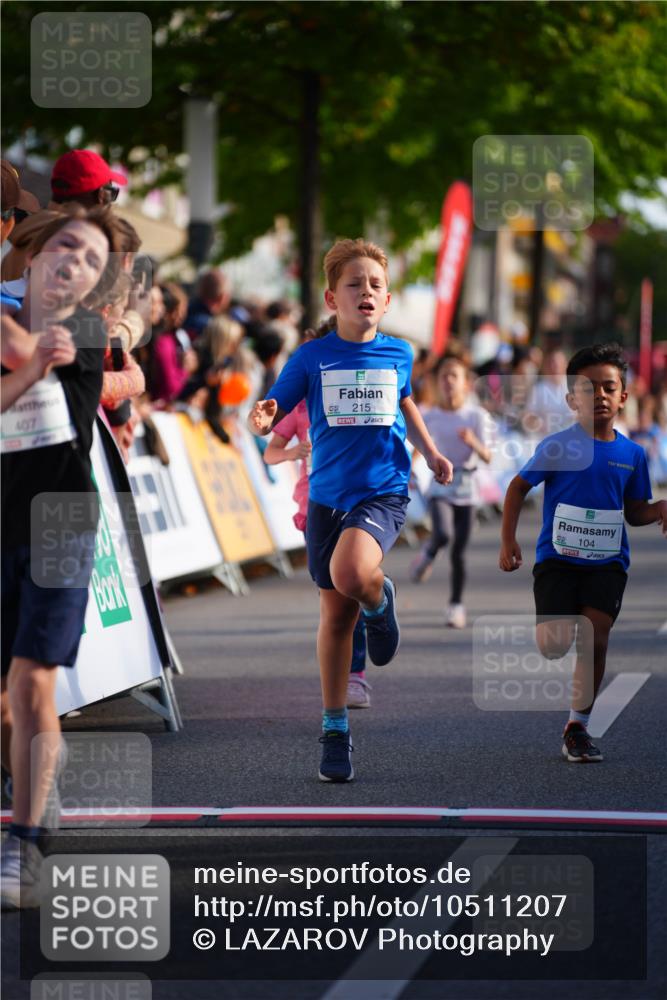 20.09.2026 - PSD Bank Halbmarathon LAZAROV Photography http://msf.ph/oto/10511207 20.09.2026 10:31:33 Laufen 407, 215, 992, 104 meine-sportfotos.de