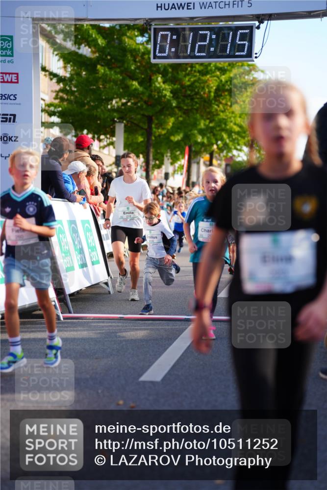 20.09.2026 - PSD Bank Halbmarathon LAZAROV Photography http://msf.ph/oto/10511252 20.09.2026 10:31:39 Laufen 219, 5, 0, 42, 85, 20 meine-sportfotos.de