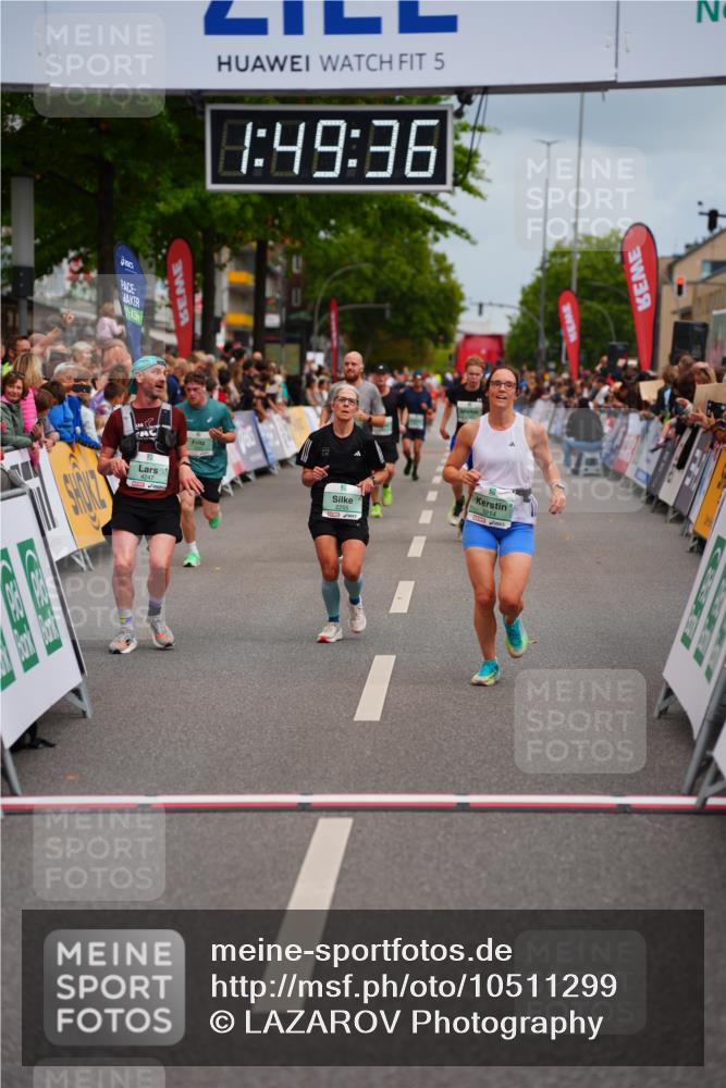 20.09.2026 - PSD Bank Halbmarathon LAZAROV Photography http://msf.ph/oto/10511299 20.09.2026 11:49:35 Ziel 1025, 1233, 1720, 2255, 2330, 2344, 3214, 3355 meine-sportfotos.de