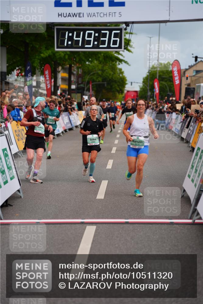 20.09.2026 - PSD Bank Halbmarathon LAZAROV Photography http://msf.ph/oto/10511320 20.09.2026 11:49:35 Ziel 1025, 1233, 1720, 2255, 2330, 2344, 3214, 3355 meine-sportfotos.de