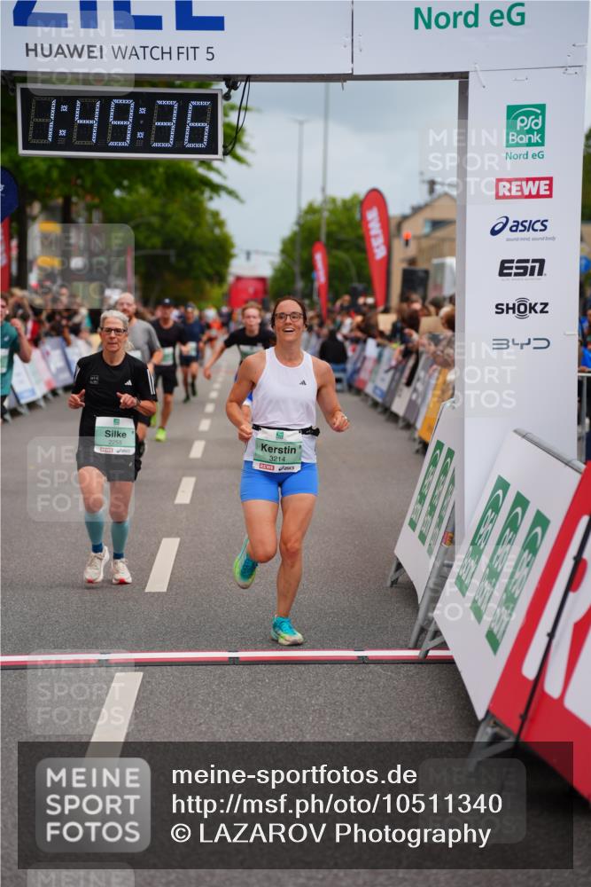 20.09.2026 - PSD Bank Halbmarathon LAZAROV Photography http://msf.ph/oto/10511340 20.09.2026 11:49:36 Ziel 1025, 1233, 1248, 1720, 2255, 2330, 2344, 3214, 3355 meine-sportfotos.de