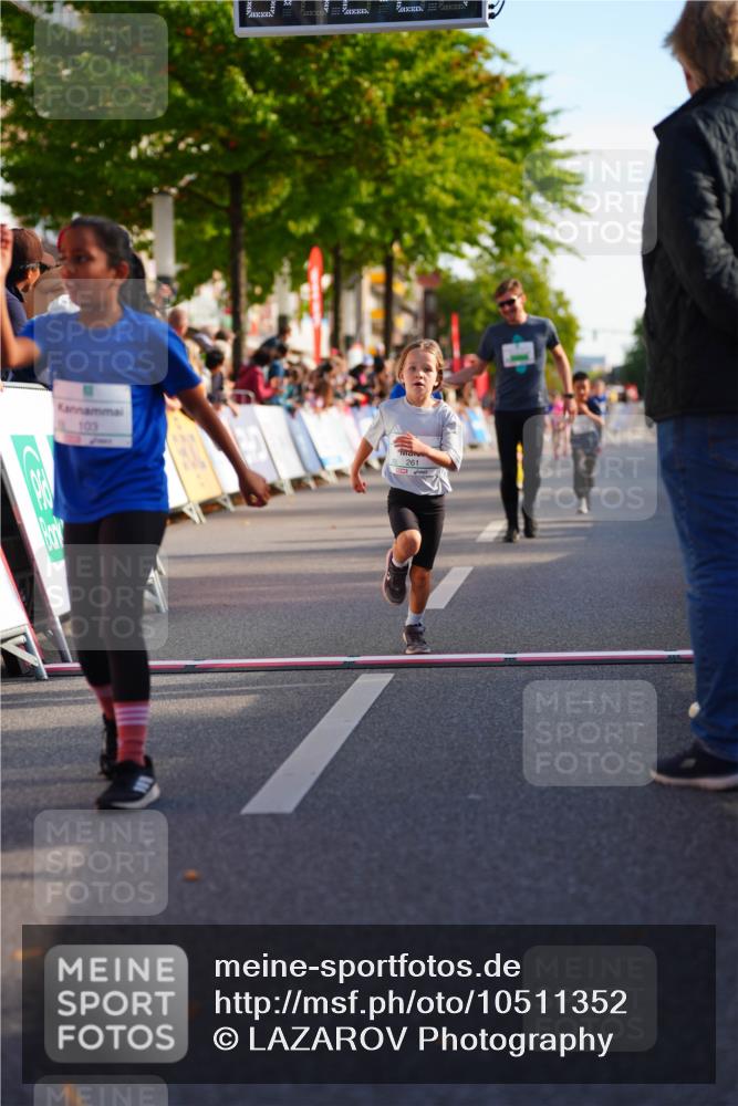 20.09.2026 - PSD Bank Halbmarathon LAZAROV Photography http://msf.ph/oto/10511352 20.09.2026 10:31:51 Laufen 100, 261 meine-sportfotos.de
