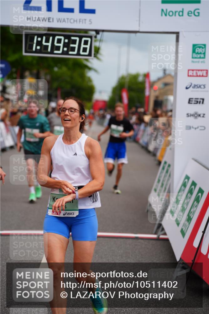 20.09.2026 - PSD Bank Halbmarathon LAZAROV Photography http://msf.ph/oto/10511402 20.09.2026 11:49:38 Ziel 1025, 1233, 1248, 1720, 2255, 2330, 3214, 3355 meine-sportfotos.de