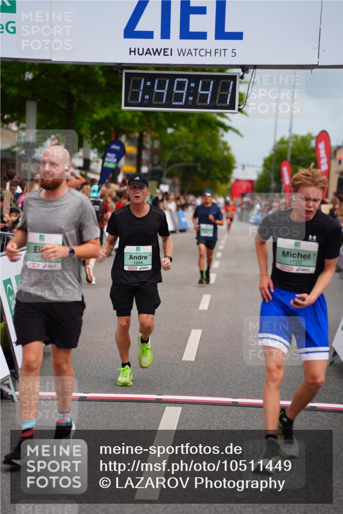 20.09.2026 - PSD Bank Halbmarathon LAZAROV Photography http://msf.ph/oto/10511449 20.09.2026 11:49:40 Ziel 1025, 1248, 1720, 2255, 2330, 3214, 3355, 4612 meine-sportfotos.de