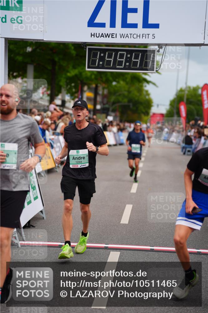 20.09.2026 - PSD Bank Halbmarathon LAZAROV Photography http://msf.ph/oto/10511465 20.09.2026 11:49:41 Ziel 1025, 1248, 1720, 2255, 2330, 3214, 3355, 4612 meine-sportfotos.de