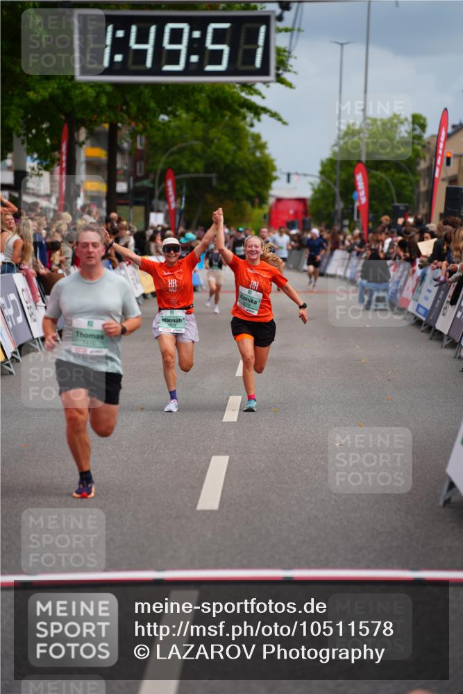 20.09.2026 - PSD Bank Halbmarathon LAZAROV Photography http://msf.ph/oto/10511578 20.09.2026 11:49:50 Ziel 1416, 3614, 4278, 4279, 4612 meine-sportfotos.de