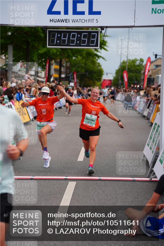20.09.2026 - PSD Bank Halbmarathon LAZAROV Photography http://msf.ph/oto/10511641 20.09.2026 11:49:52 Ziel 1416, 3614, 4278, 4279, 4612 meine-sportfotos.de