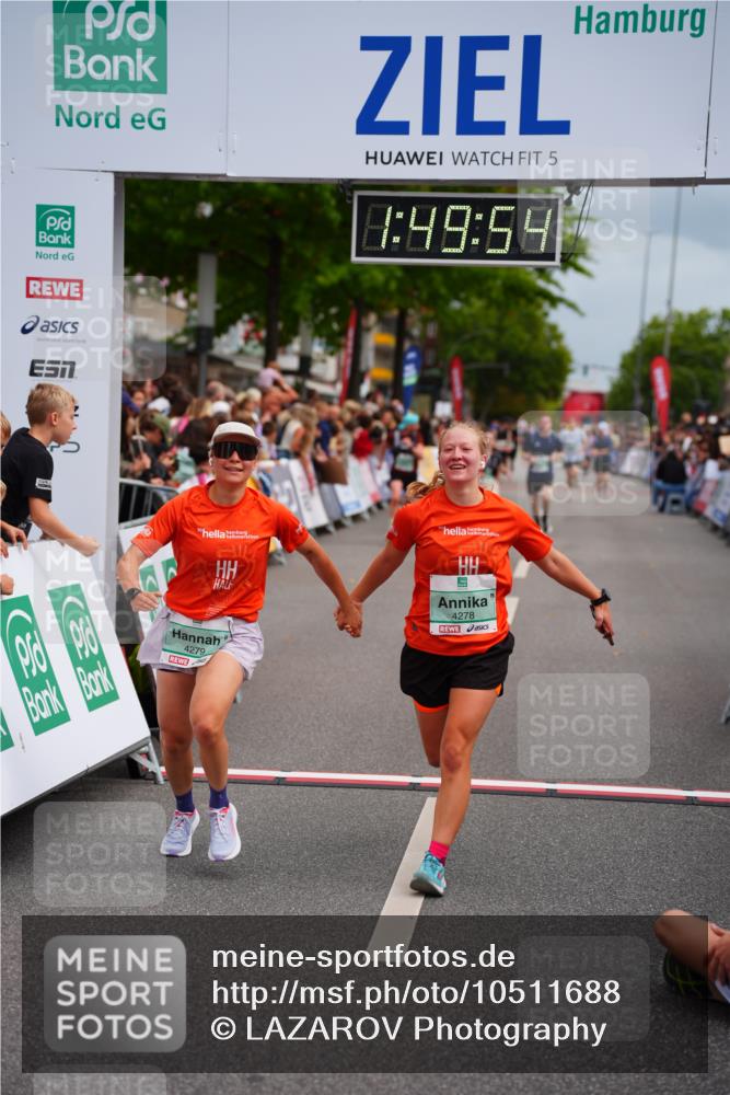 20.09.2026 - PSD Bank Halbmarathon LAZAROV Photography http://msf.ph/oto/10511688 20.09.2026 11:49:53 Ziel 1416, 2765, 3614, 4278, 4279 meine-sportfotos.de