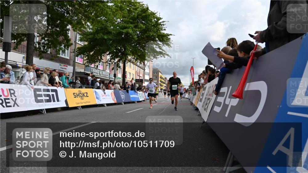 20.09.2026 - PSD Bank Halbmarathon J. Mangold http://msf.ph/oto/10511709 20.09.2026 11:38:10 Ziel 1036, 2668, 2673, 2691, 3464, 3631, 3990, 4147, 4344, 4767 meine-sportfotos.de