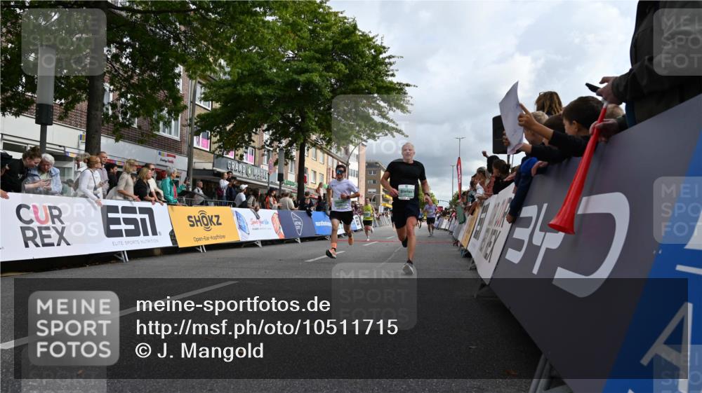 20.09.2026 - PSD Bank Halbmarathon J. Mangold http://msf.ph/oto/10511715 20.09.2026 11:38:10 Ziel 1036, 2668, 2673, 2691, 3464, 3631, 3990, 4147, 4344, 4767 meine-sportfotos.de
