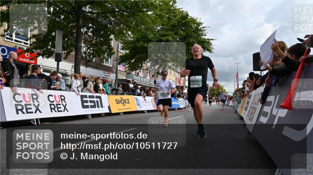 20.09.2026 - PSD Bank Halbmarathon J. Mangold http://msf.ph/oto/10511727 20.09.2026 11:38:11 Ziel 1036, 2668, 2673, 2691, 3464, 3631, 3990, 4147, 4344, 4767 meine-sportfotos.de