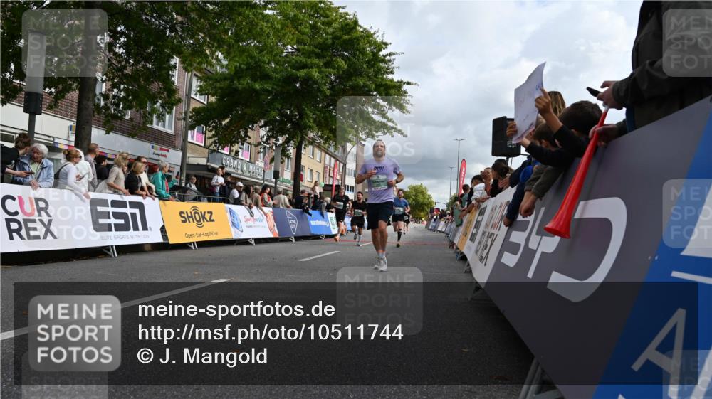 20.09.2026 - PSD Bank Halbmarathon J. Mangold http://msf.ph/oto/10511744 20.09.2026 11:38:15 Ziel 1036, 1915, 2673, 2691, 3464, 3990, 4344, 4767 meine-sportfotos.de