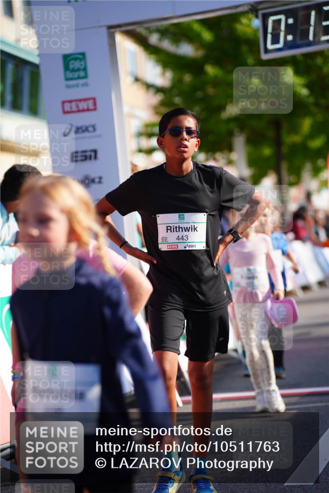 20.09.2026 - PSD Bank Halbmarathon LAZAROV Photography http://msf.ph/oto/10511763 20.09.2026 10:32:41 Laufen 443, 0, 1 meine-sportfotos.de