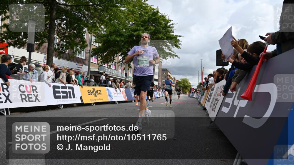 20.09.2026 - PSD Bank Halbmarathon J. Mangold http://msf.ph/oto/10511765 20.09.2026 11:38:15 Ziel 1036, 1915, 2673, 2691, 3464, 3990, 4344, 4767 meine-sportfotos.de