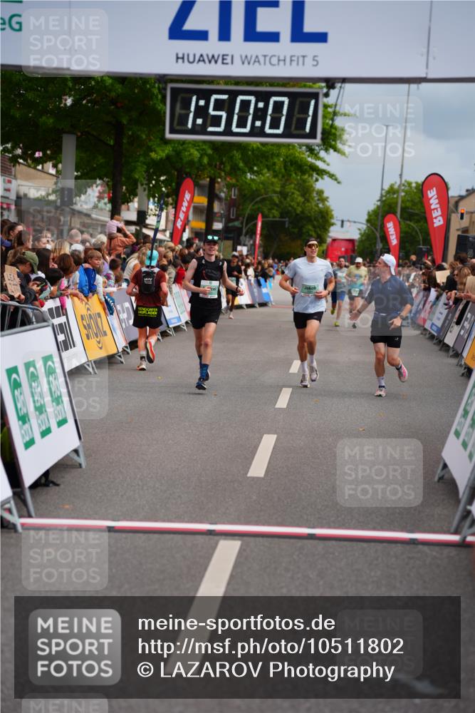 20.09.2026 - PSD Bank Halbmarathon LAZAROV Photography http://msf.ph/oto/10511802 20.09.2026 11:50:00 Ziel 1048, 1241, 2765, 2962, 4278, 4279, 4605 meine-sportfotos.de