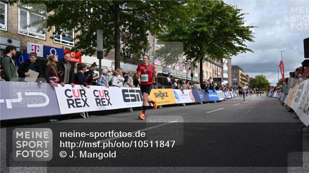 20.09.2026 - PSD Bank Halbmarathon J. Mangold http://msf.ph/oto/10511847 20.09.2026 11:38:38 Ziel 1298, 1483, 1954, 2550, 3188, 3885 meine-sportfotos.de
