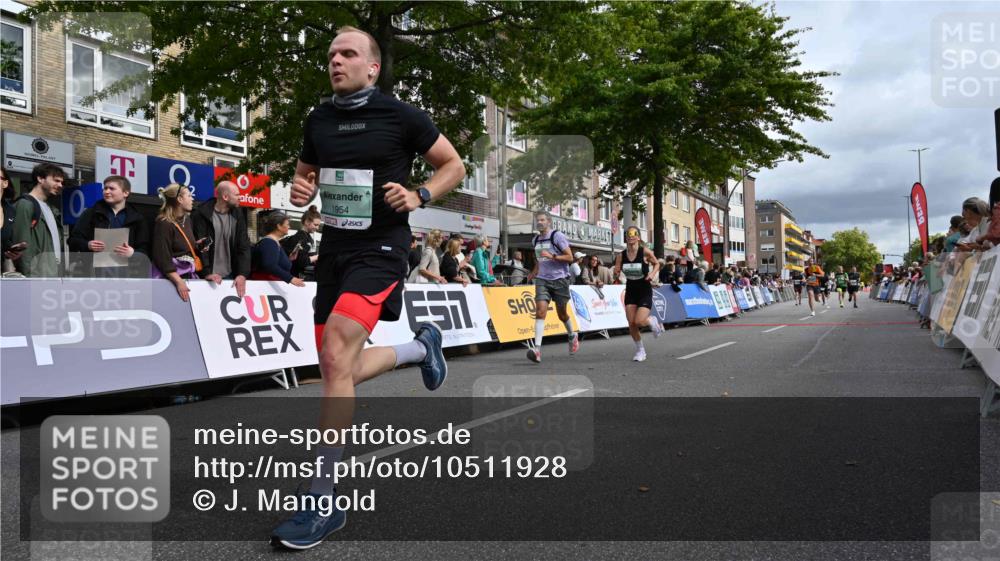 20.09.2026 - PSD Bank Halbmarathon J. Mangold http://msf.ph/oto/10511928 20.09.2026 11:38:46 Ziel 1115, 1298, 1316, 1483, 1954, 2403, 2515, 2550, 3727, 3885 meine-sportfotos.de