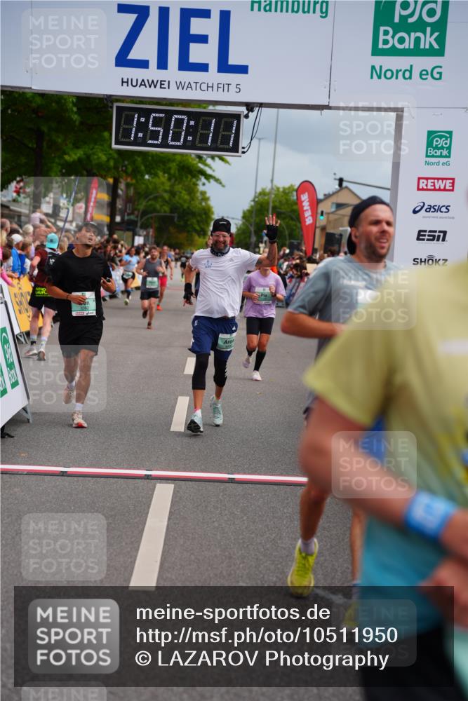20.09.2026 - PSD Bank Halbmarathon LAZAROV Photography http://msf.ph/oto/10511950 20.09.2026 11:50:10 Ziel 1048, 1236, 1241, 1604, 1774, 2890, 3382, 4498, 4605 meine-sportfotos.de