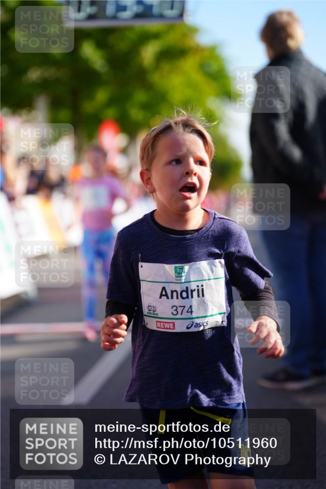20.09.2026 - PSD Bank Halbmarathon LAZAROV Photography http://msf.ph/oto/10511960 20.09.2026 10:33:04 Laufen 374, 70 meine-sportfotos.de