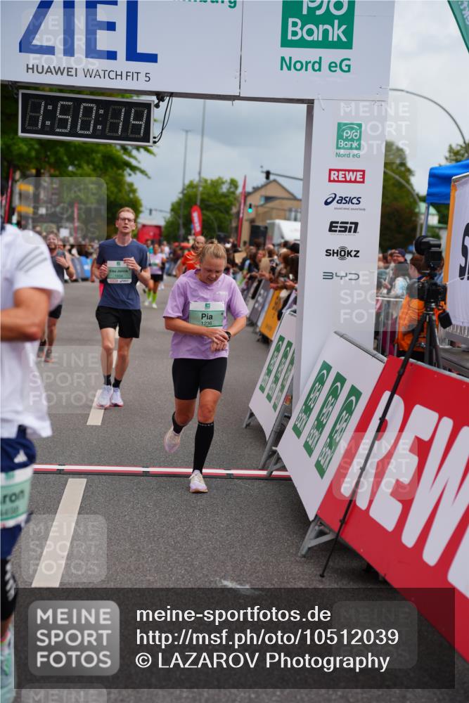 20.09.2026 - PSD Bank Halbmarathon LAZAROV Photography http://msf.ph/oto/10512039 20.09.2026 11:50:13 Ziel 1236, 1602, 1604, 1774, 1814, 1983, 2890, 3382, 4104, 4498 meine-sportfotos.de