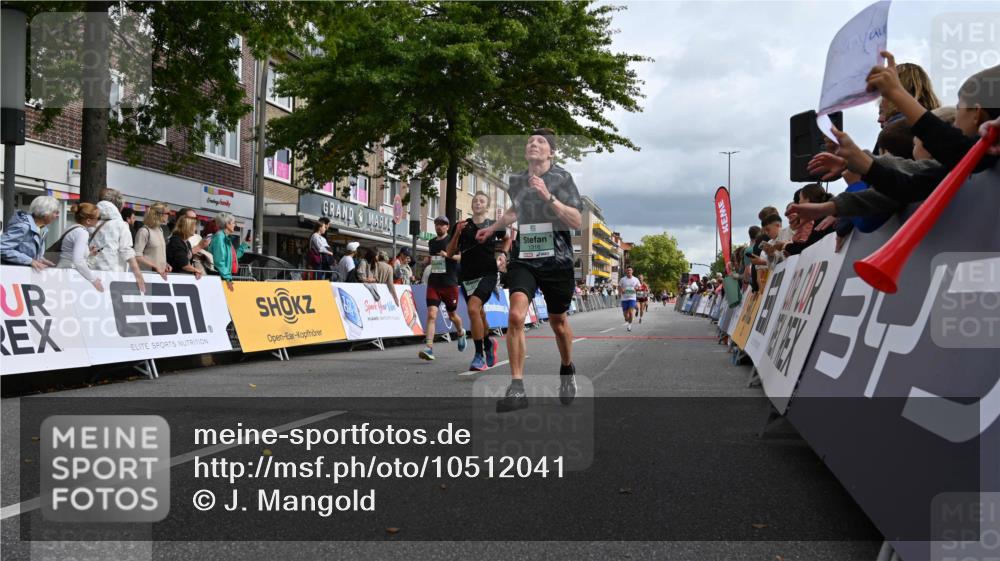 20.09.2026 - PSD Bank Halbmarathon J. Mangold http://msf.ph/oto/10512041 20.09.2026 11:38:53 Ziel 1115, 1316, 1764, 2403, 2515, 3727, 4148, 4661 meine-sportfotos.de