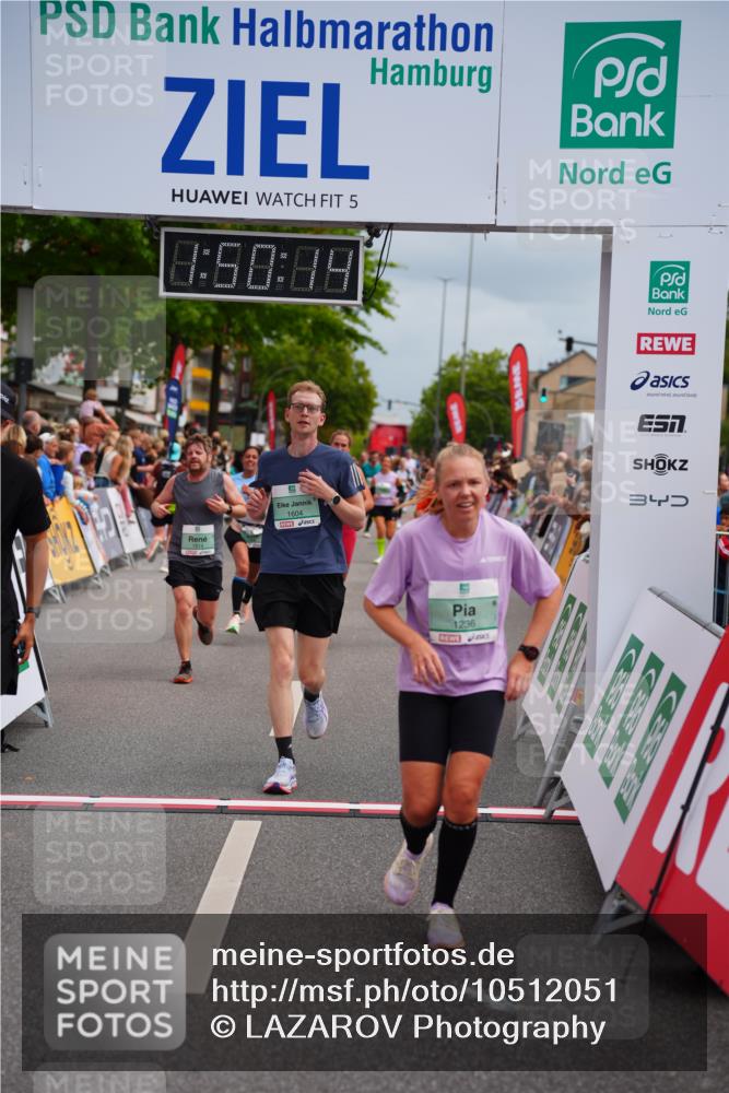 20.09.2026 - PSD Bank Halbmarathon LAZAROV Photography http://msf.ph/oto/10512051 20.09.2026 11:50:14 Ziel 1236, 1537, 1602, 1604, 1774, 1814, 1983, 2890, 3382, 4104, 4498 meine-sportfotos.de