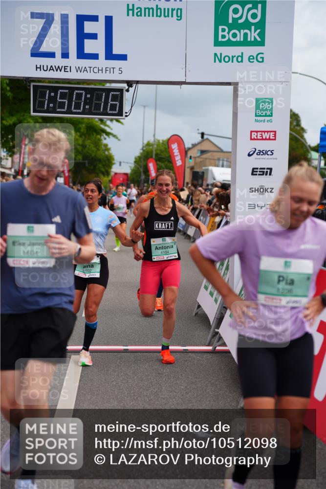 20.09.2026 - PSD Bank Halbmarathon LAZAROV Photography http://msf.ph/oto/10512098 20.09.2026 11:50:16 Ziel 1236, 1309, 1537, 1602, 1604, 1774, 1814, 1983, 2890, 3083, 3382, 4104, 4498 meine-sportfotos.de