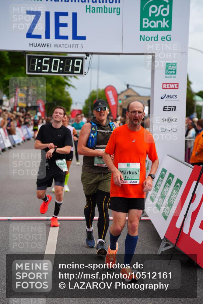 20.09.2026 - PSD Bank Halbmarathon LAZAROV Photography http://msf.ph/oto/10512161 20.09.2026 11:50:19 Ziel 1236, 1309, 1537, 1602, 1604, 1814, 1983, 2371, 3083, 3382, 3513, 3576, 4104, 4498 meine-sportfotos.de