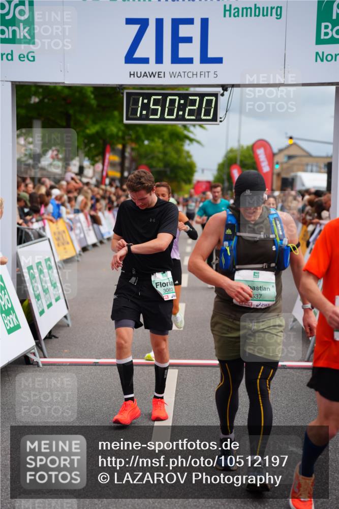 20.09.2026 - PSD Bank Halbmarathon LAZAROV Photography http://msf.ph/oto/10512197 20.09.2026 11:50:20 Ziel 1236, 1309, 1537, 1602, 1604, 1814, 1983, 2371, 3083, 3513, 3576, 4104 meine-sportfotos.de