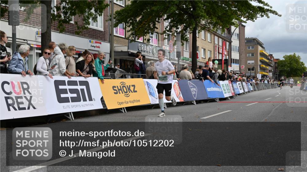 20.09.2026 - PSD Bank Halbmarathon J. Mangold http://msf.ph/oto/10512202 20.09.2026 11:39:33 Ziel 1656, 1662, 2782, 3919 meine-sportfotos.de